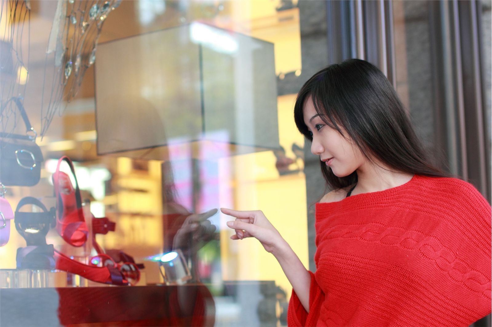 Blautyleg麻豆 Tina 2011.02.07 首次外拍 美腿模特写真